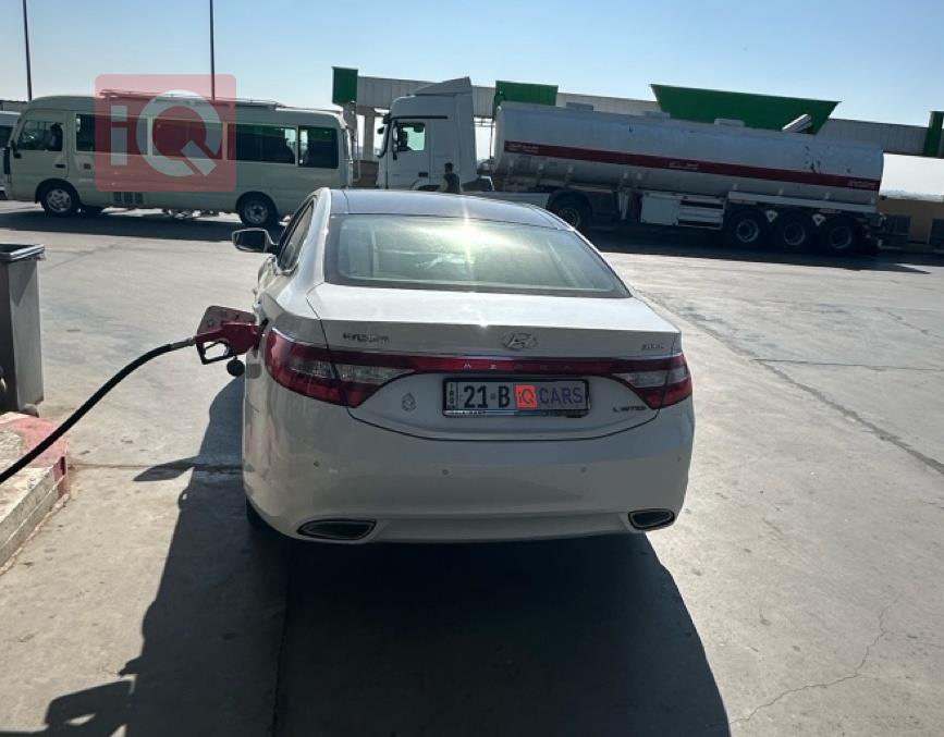 هيونداي أزيرا